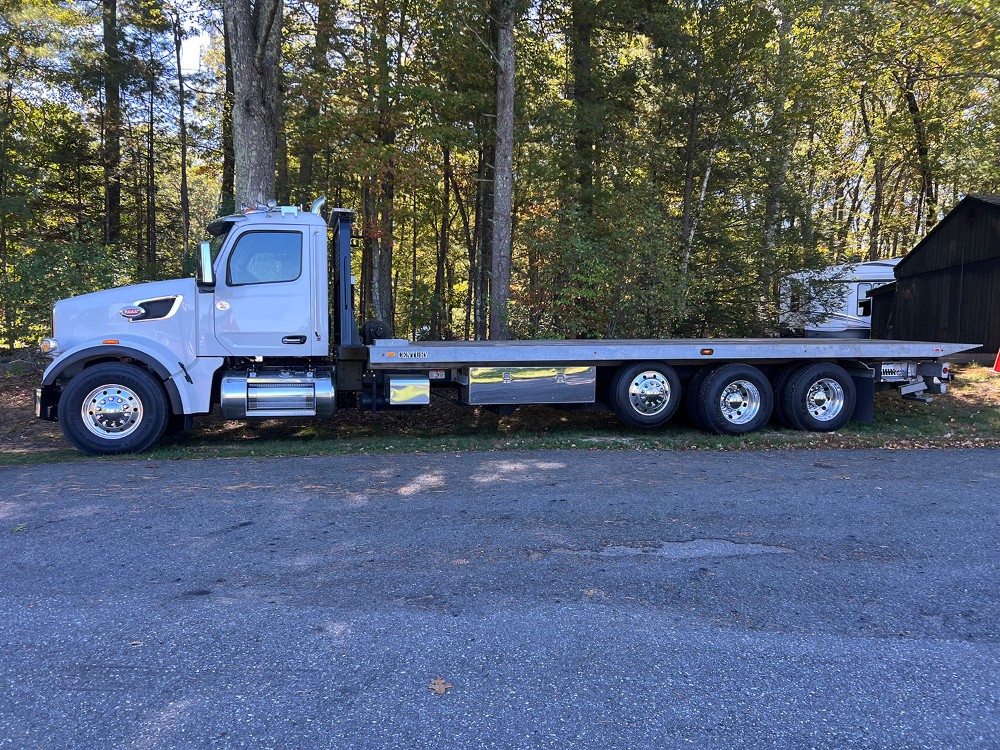 2024 Peterbilt 567 Rollback (Key# 5283) 1